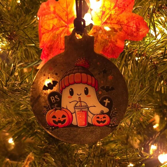 Handmade Ghost Halloween Resin Ornament Pumpkins Fall Leaves Holiday Decor - Picture 1 of 5